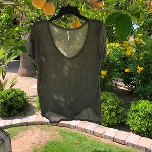 Grey slub v neck tee S
